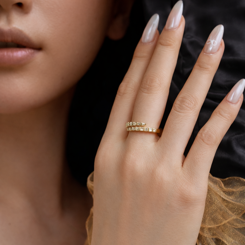 Two-Tailed Ring - 18k Gold Plated