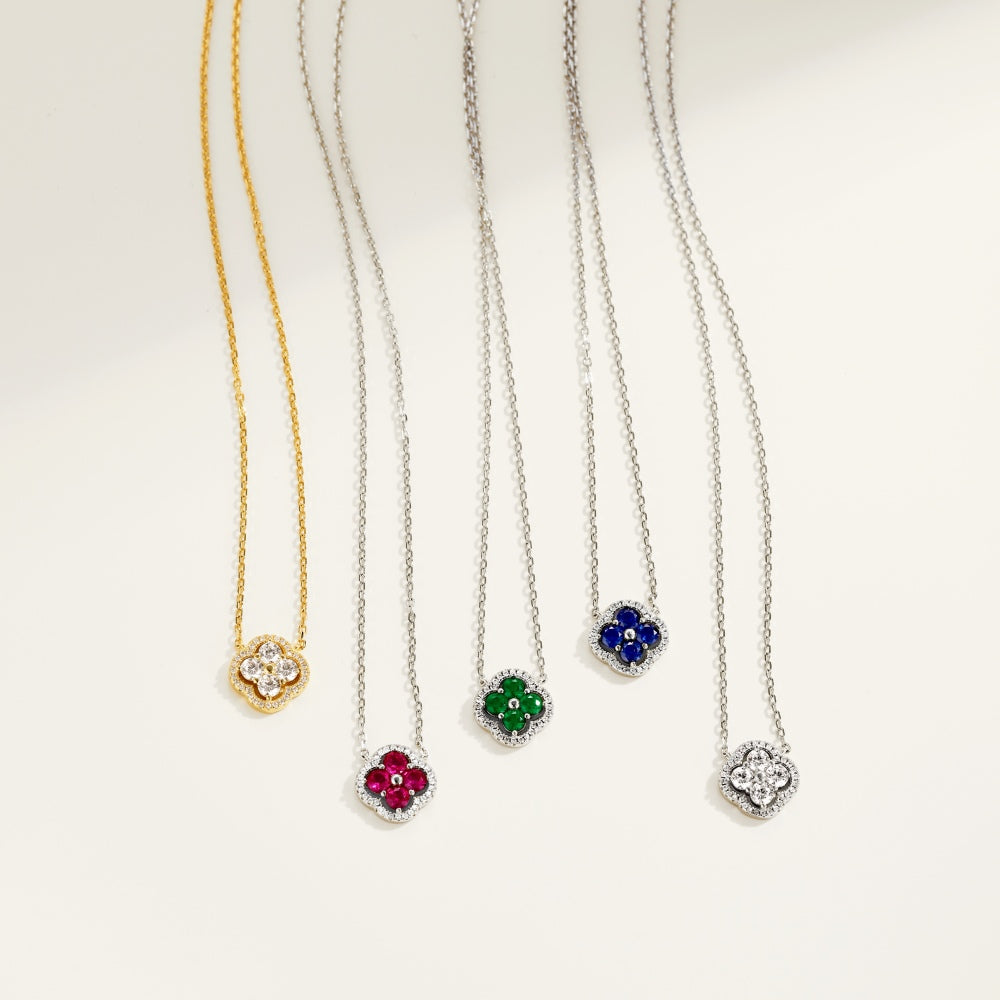 Round Cut Clover Necklace - Blue