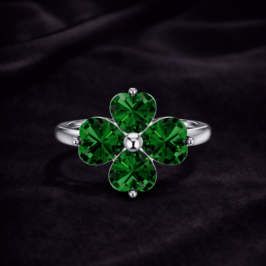 Four Heart-Shaped Leaf Ring - Green