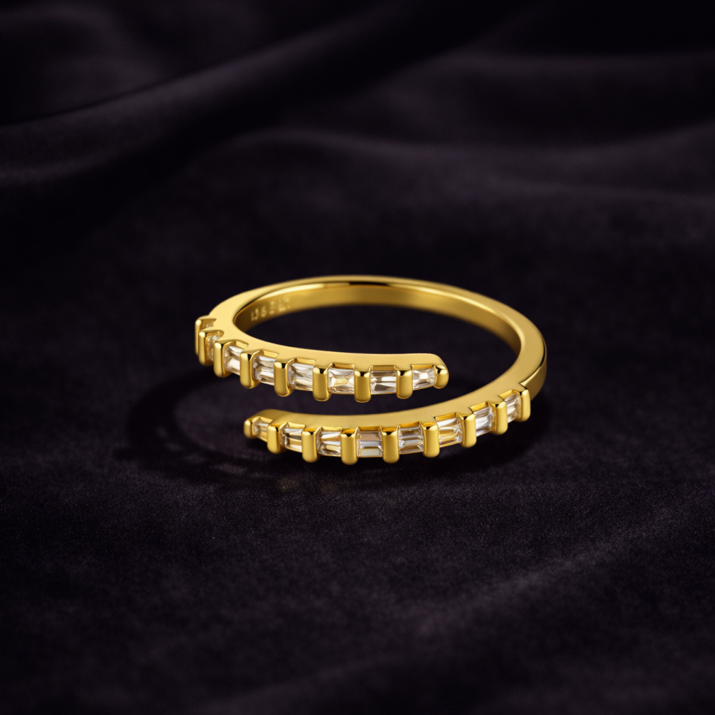 Two-Tailed Ring - 18k Gold Plated